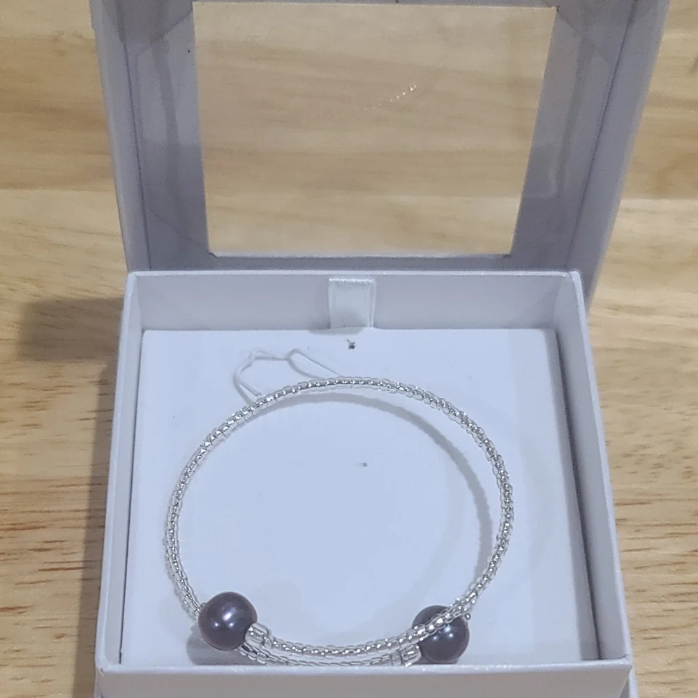 Bracelet - Picture 1 of 3